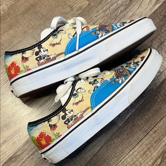 VANS DISNEY Aloha Mickey Minnie Mouse Hawaii Shoes Limited Edition - Picture 3 of 9